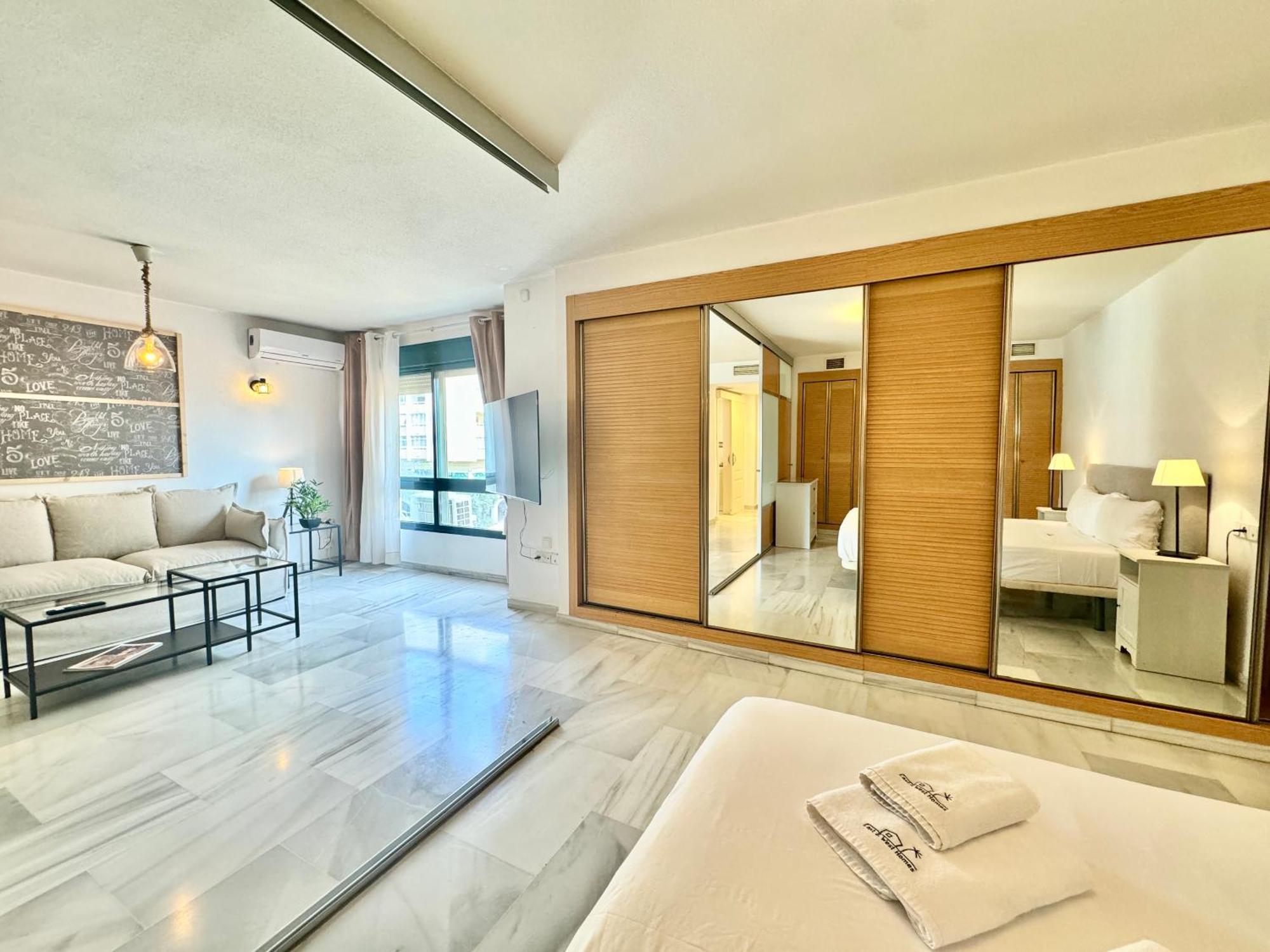 Rs 16 Ii Center Of By Eaw Homes * Marbella